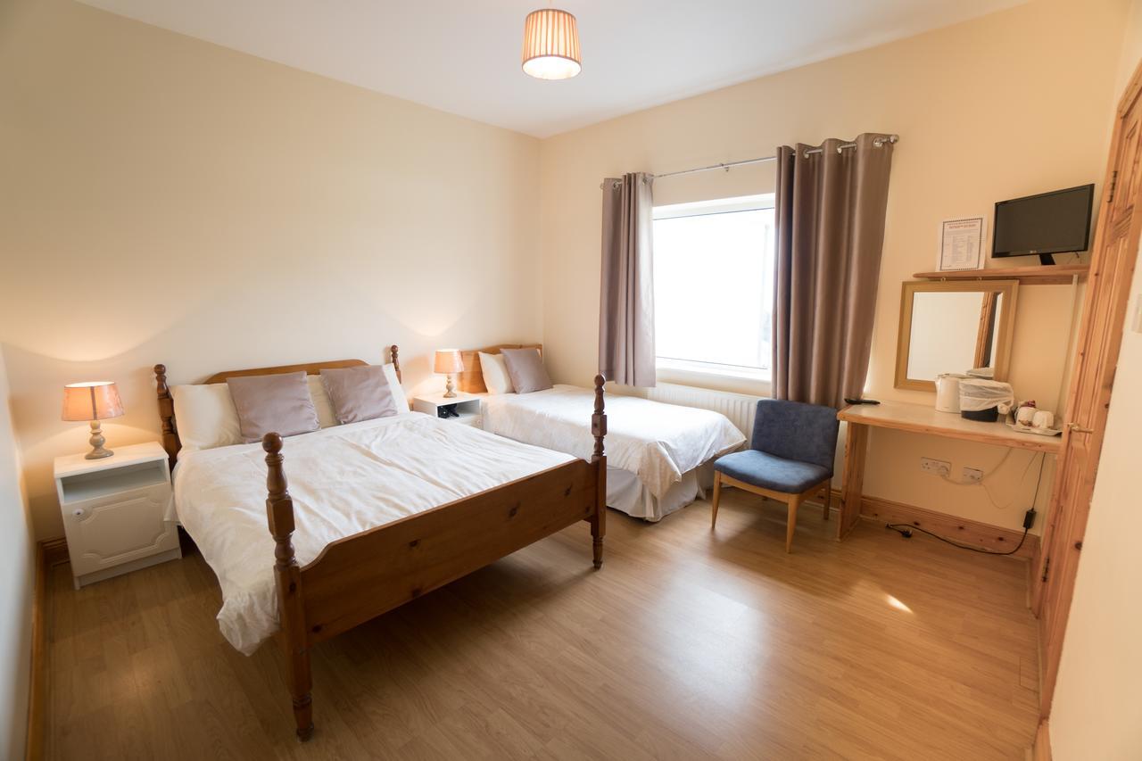Fortview Guest House เอนนิสโครน ภายนอก รูปภาพ